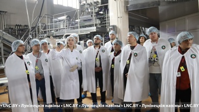 ОАО «Лунинецкий молочный завод» посетила делегация Узбекистана