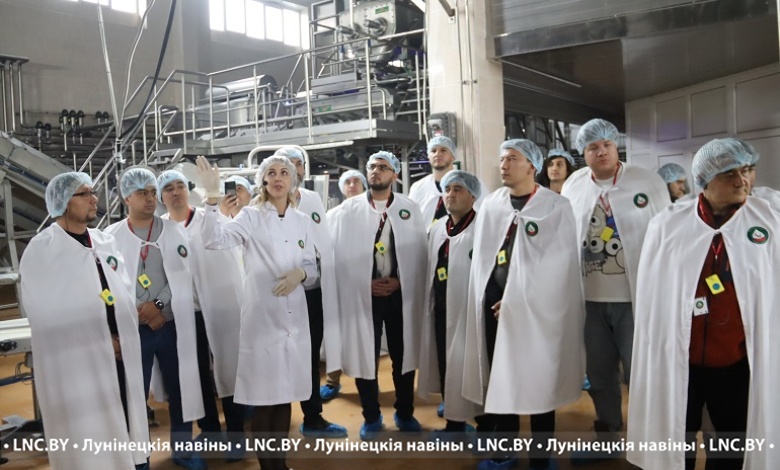 ОАО «Лунинецкий молочный завод» посетила делегация Узбекистана