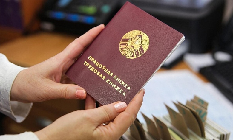 Трудовые гарантии для белорусок! В Минтруда рассказали