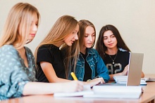 Что обязаны наниматели выплатить молодым специалистам, рассказали в Минтруда
