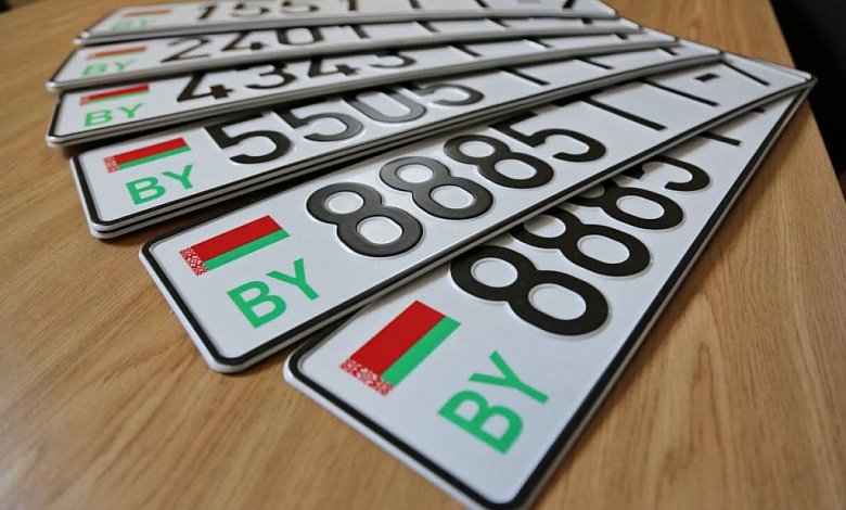 Сколько стоят "номера" и как зарегистрировать автомобиль в ГАИ