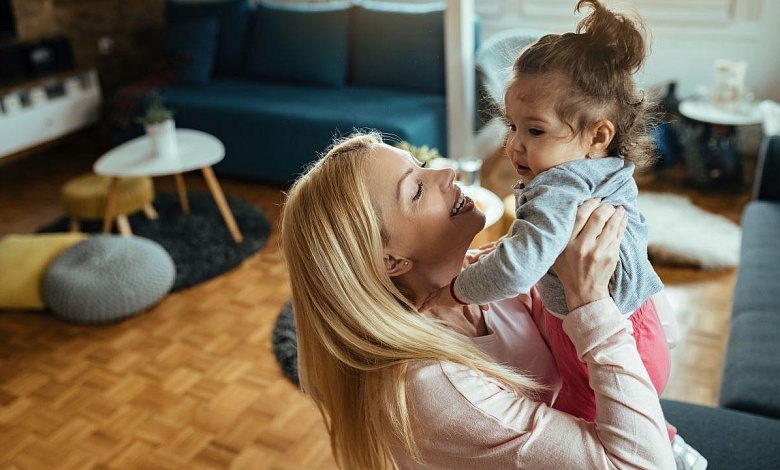 Размер пособия по уходу за ребенком до 3 лет привяжут к реальным доходам получателя. Лукашенко идею поддержал