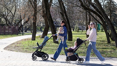 Выросли размеры пособий семьям, воспитывающим детей