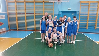 Девушки из Микашевичей лучше всех играют в баскетбол!