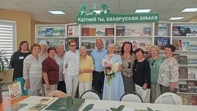 Літаратурны вечар адбыўся ў Мікашэвіцкай гарадской бібліятэцы