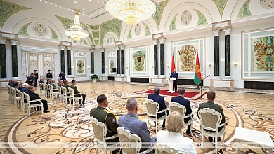 Лукашенко: все, что залетает в Польшу, Литву, мы не имеем к этому никакого отношения 