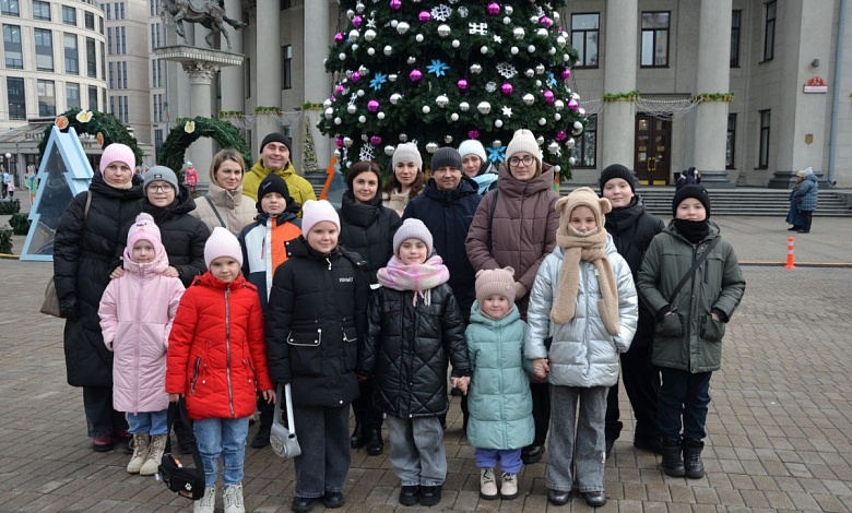 В Лунинецком районе профсоюз организовал поездку в столицу нашей Родины