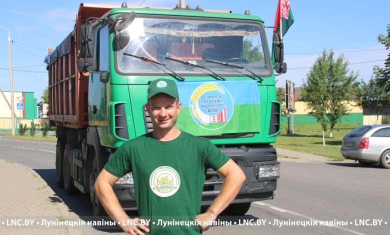 В Лунинце начались поставки зерна нового урожая в счет госзаказа