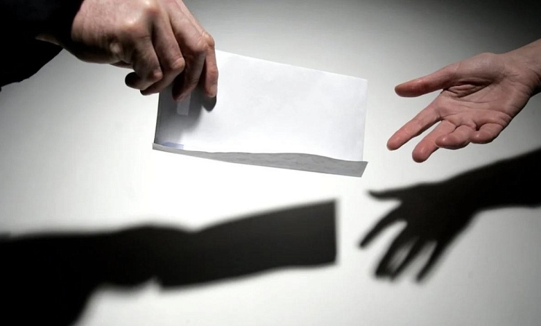 Последствия выплаты зарплаты "в конвертах" для работников и работодателей