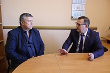 Эдуард Северин начал недельную работу в округе