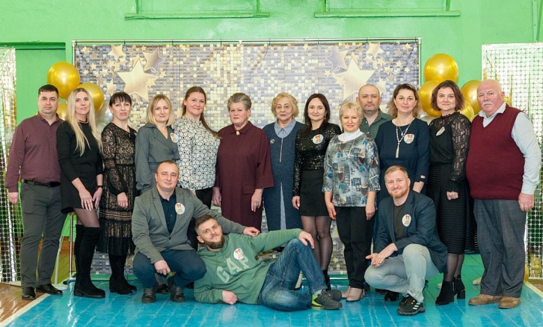 Традиционный вечер встречи выпускников прошёл в СШ №1 Лунинца