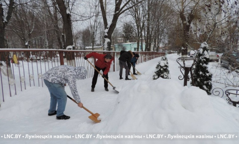 Акцию "Чистый город" провели учащиеся политехнического колледжа Лунинца