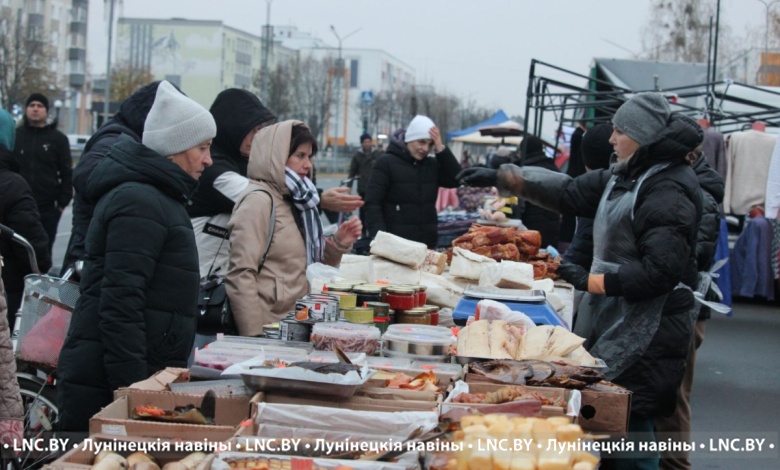 Сельскохозяйственная ярмарка проходит в Микашевичах