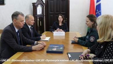 Автодорога Р23, молодежь и экономика | О чем шел разговор при посещении сенатором Лунинецкого района