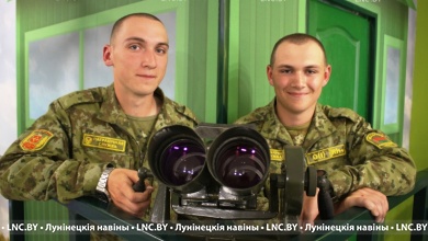 На границе несут службу братья-двойняшки из Лунинецкого района