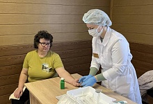 Комплексное обследование. Медработники приехали на хлебозавод в Лунинце