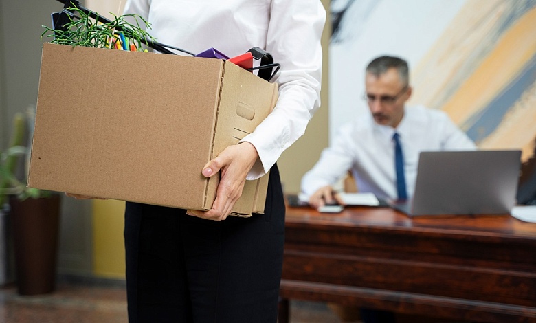 Какие выплаты положены при сокращении и кого нельзя увольнять, рассказали в профсоюзах 