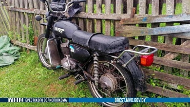 Мотоциклист в Брестской области улетел в кювет