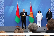 Лукашенко поручил продумать систему, чтобы столичная медицина была доступна и для жителей регионов