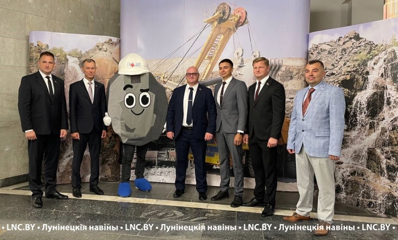 Областной строительный праздник проходит сегодня в Микашевичах