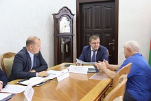 В Лунинце прием граждан провел заместитель председателя Брестского облисполкома 