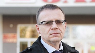 Эдуард Севярын правядзе прыём грамадзян у Лунінцы 19 лістапада