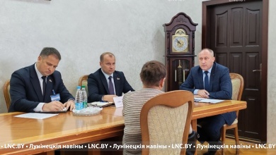 Помощник Президента проводит прием граждан в Лунинце