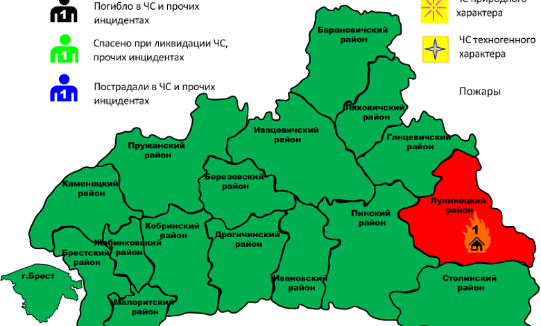 Кровля и микроавтобус сгорели в результате пожара в Дятловичах