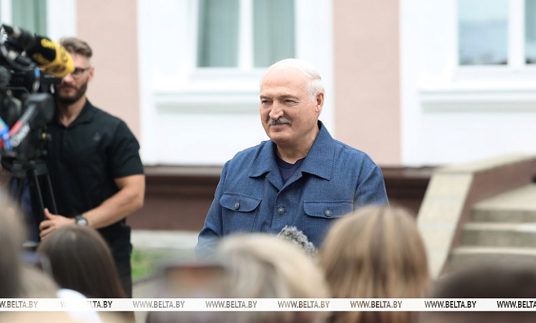 Что делать белорусам, чтобы сохранить мир? Лукашенко назвал простую формулу
