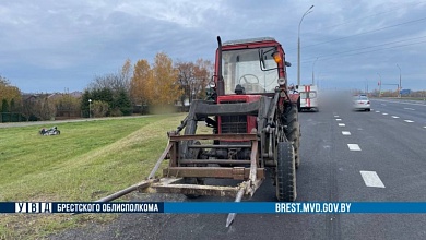 Пьяный тракторист совершил ДТП с мотоциклом. Его водитель погиб  