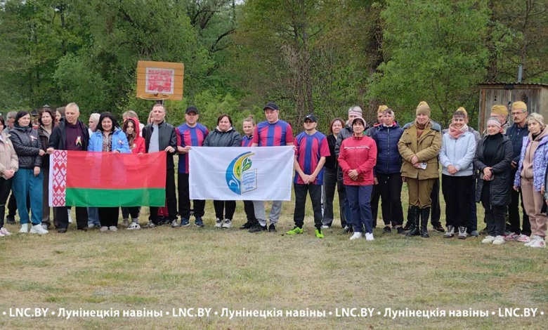 Где работают самые спортивные учителя Лунинецкого района? Рассказываем