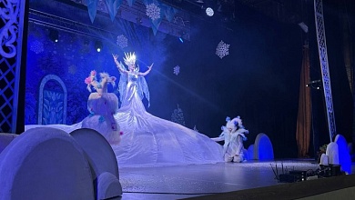 Лунинчане побывали на чудесном новогоднем утреннике в Пинске