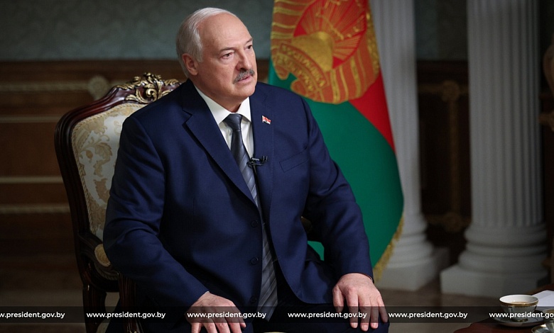 Лукашенко: Вы Трампа выбросили на ОБОЧИНУ! Что, этого не было? // Про Венесуэлу и Америку