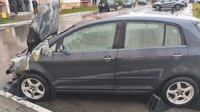 Автомобиль и квартира горели в Лунинецком районе