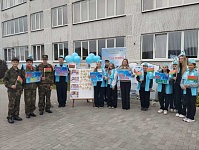 Молодежная инициатива «Мы за мир!» в Лунинце