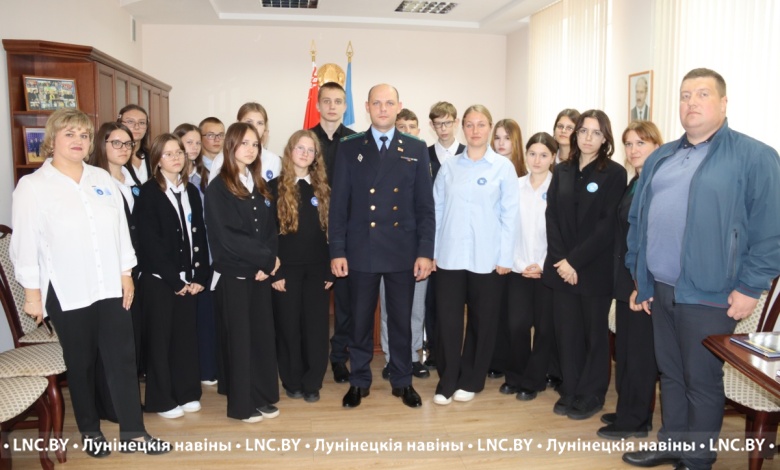 Школьники отправились в прокуратуру Лунинецкого района