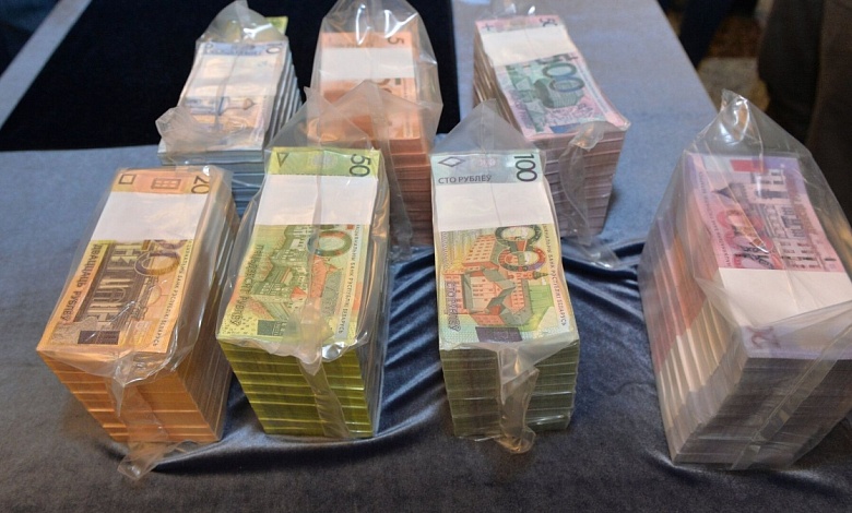 За квартал 18 млн. рублей составили потери белорусов от действий финансовых аферистов