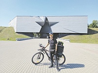 Сяргей Злотаў з Лунінца за 10 дзён праехаў 1800 кіламетраў вакол Беларусі  