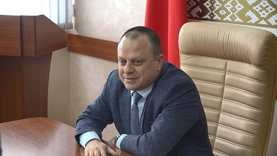 Эмоции через край! Сенатор Эдуард Гаврилкович провел прием граждан в Пинске