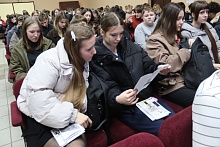 Молодежную ярмарку вакансий провели в Лунинце