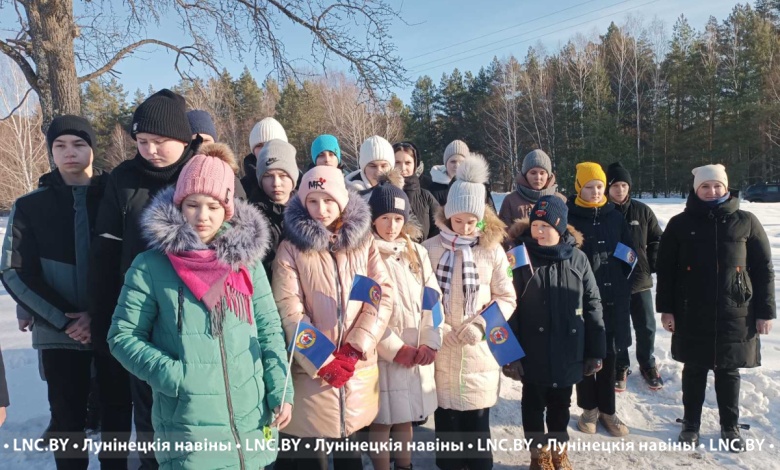 На озере Белое почтили память погибших во время войны земляков