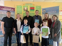 В Лунинце состоялось награждение победителей районного фотоконкурса "Спортивная зима"