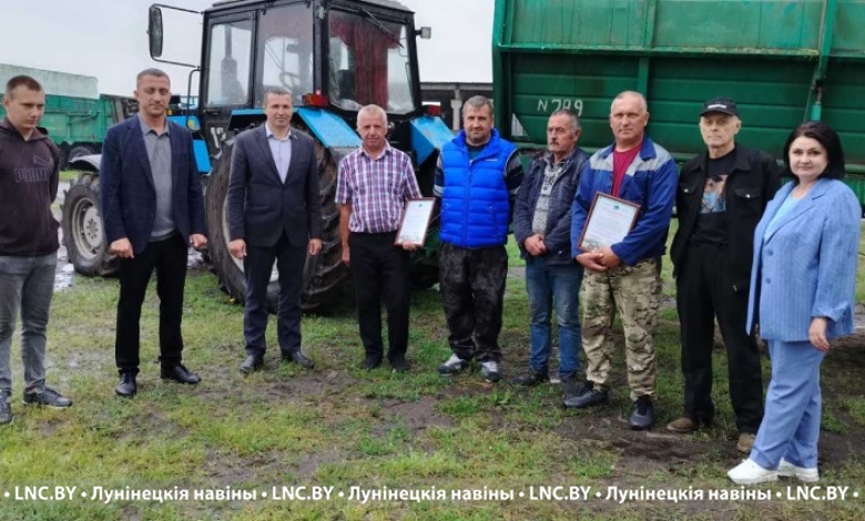 На Лунинетчине профсоюз вручил благодарности героям "зелёной жатвы"