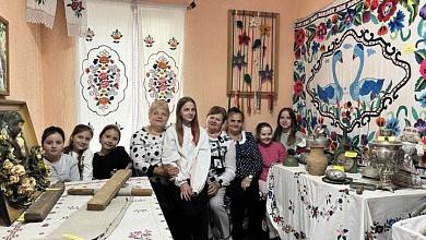 Увлекательное путешествие в мир наших предков устраивают для детей в Лунинце