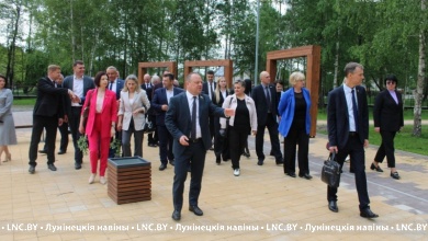 Выездная сессия проходит в Микашевичах