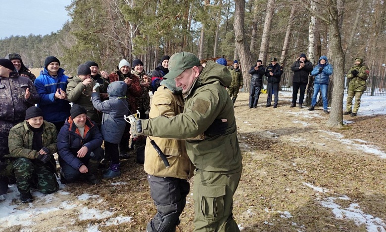 Турнир по зимней ловле рыбы устроили сотрудники милиции в Лунинецком районе