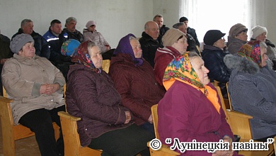 Пра камбікорм, прыпынак і вулічнае асвятленне