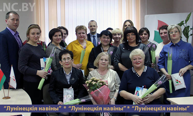Первыми с 8 марта поздравили женщин в «Белой Руси»
