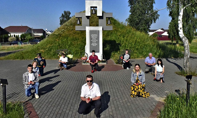 Фотофакт: Патриотическая акция «Память сердца» прошла в Лунинецком районе