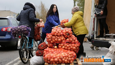 Дэбют сезона: першы кірмаш прайшоў у Мікашэвічах